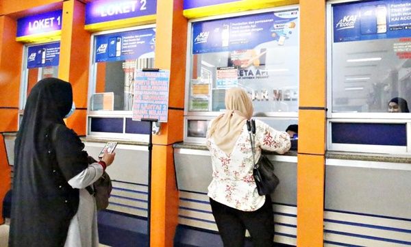 PT KAI Divre I SU Sediakan 95.688 Tiket Masa Libur Natal dan Tahun Baru 2022/2023
