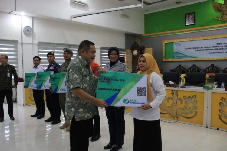 Pemkab Labuhanbatu Dukung Perlindungan Jamsostek Bagi Pekerja