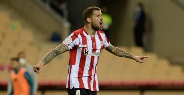 Pique Cabut, Inigo Martinez Jadi Incaran