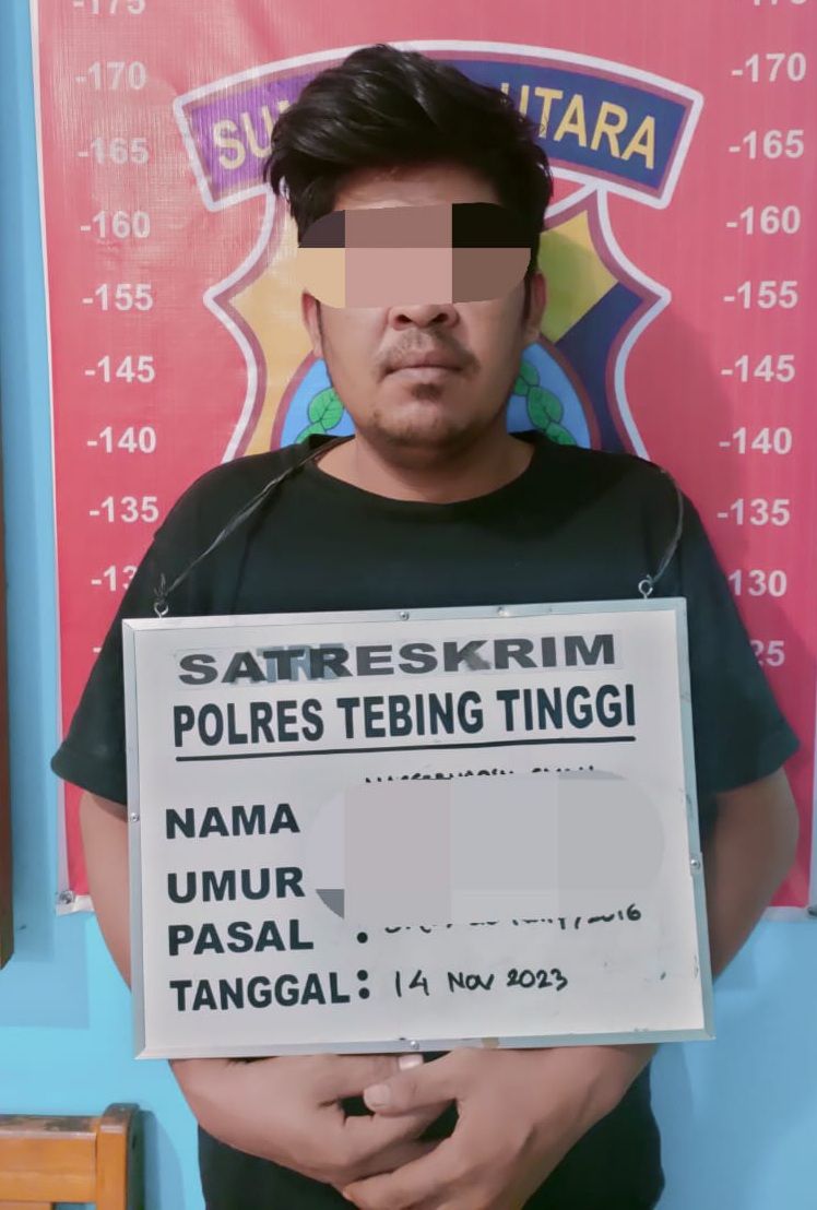 Setubuhi Pacar Sampe Berulang Kali, Seorang Duda Di Antarkan Orang Tua Korban Ke Kantor Polisi