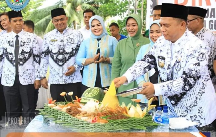 Pemkab Labuhanbatu Peringati HUT PGRI dan HGN Tahun 2022