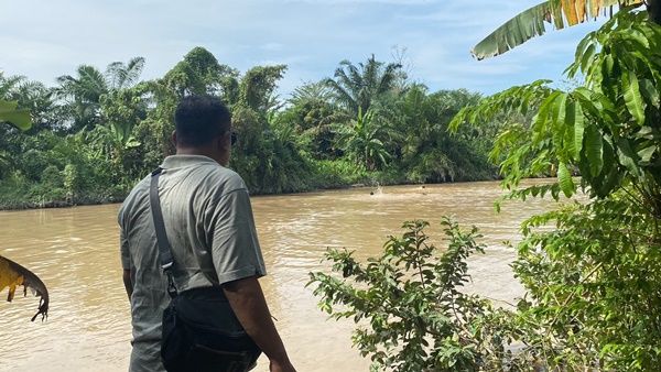 Pemain Judi Kocar Kacir Lari ke Sungai saat Digerebek Personil Polsek Percut Seituan