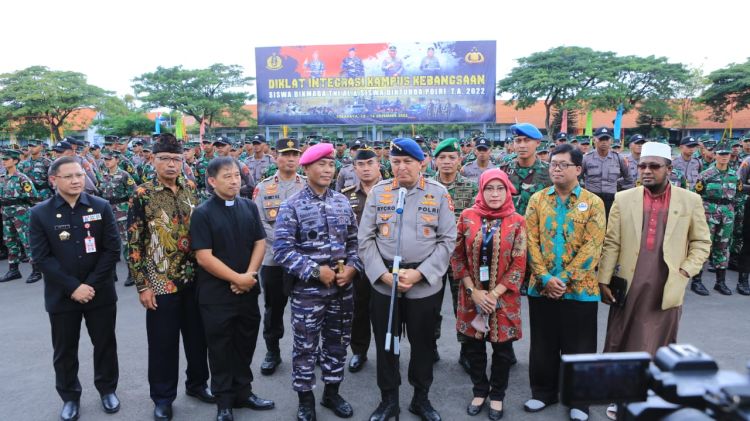 Penutupan Diklat Integrasi Kampus Kebangsaan TNI dan Polri, Komjen Rycko: Mozaik Ini Apabila Disatukan Akan Menjadi Indah